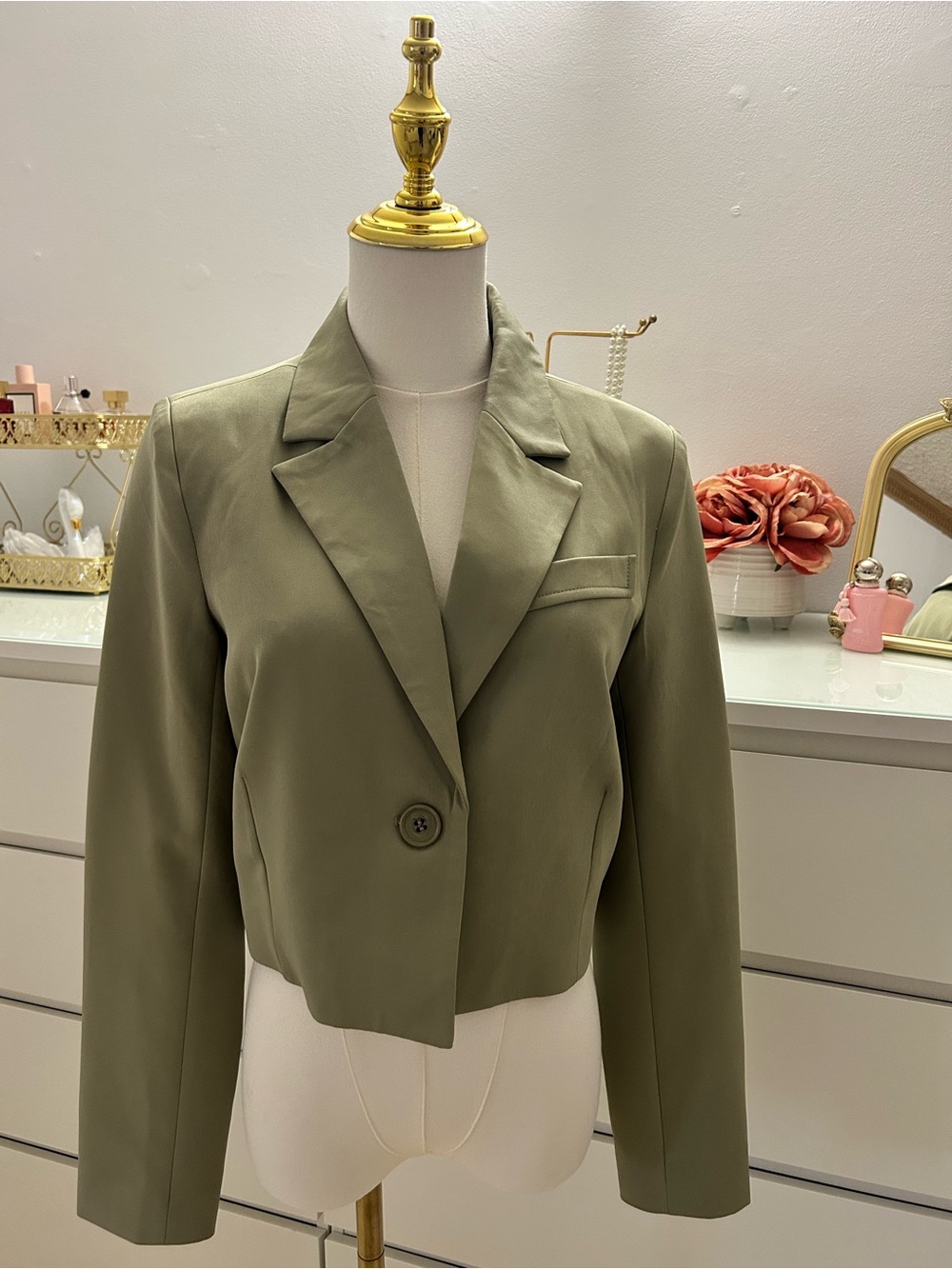 7 For All Mankind Olive Cropped Single-Button Blazer